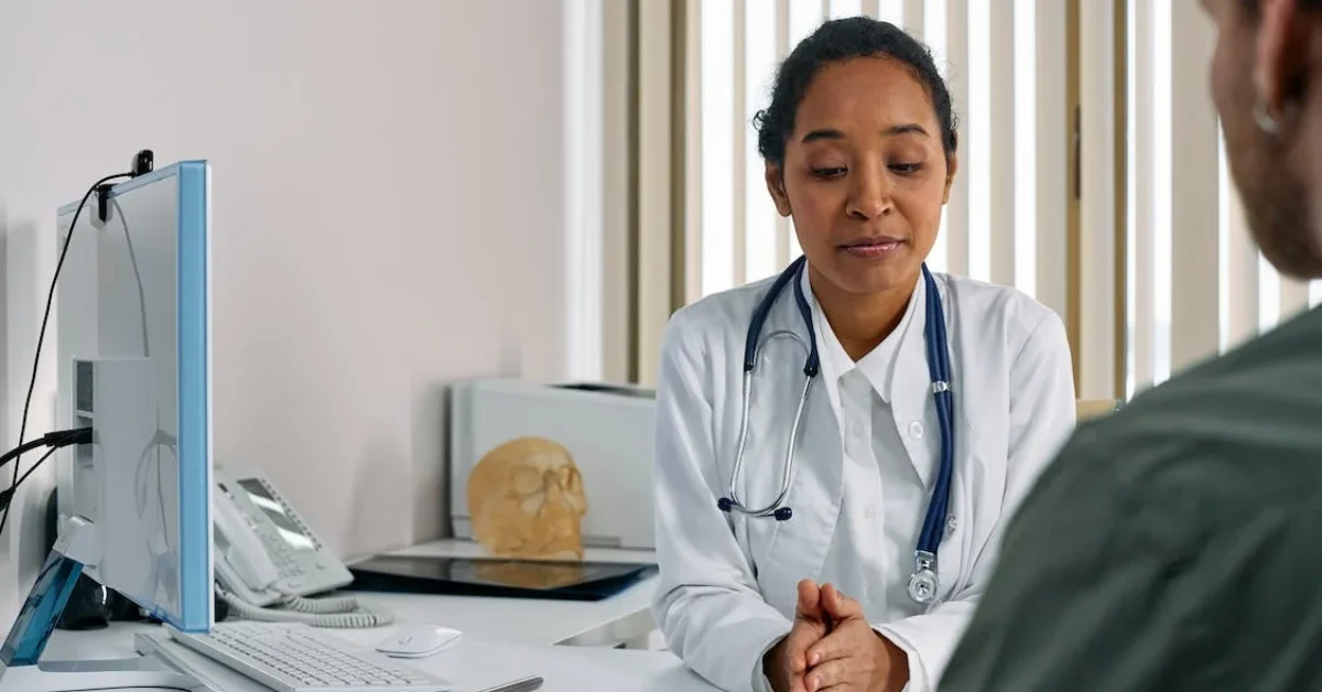 Exploring Healthcare Settings: Where Should You Work as a Travel Nurse?